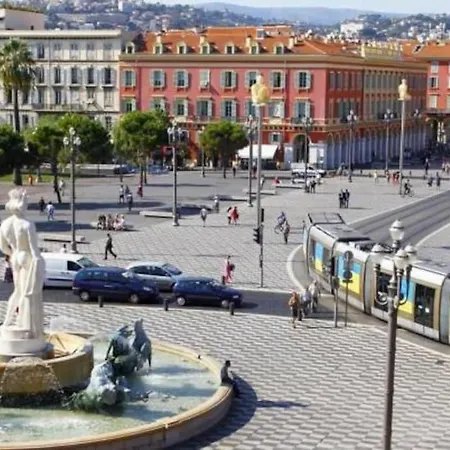 Appartement Nice Avec Balcon Et Parking Prive Exterior photo