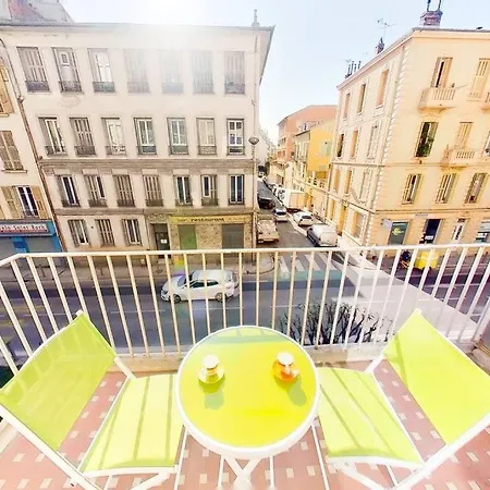 Appartement Nice Avec Balcon Et Parking Prive Exterior photo